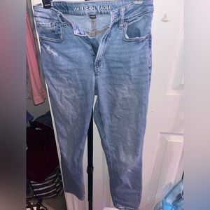 American eagle size 2 stretch mom jean